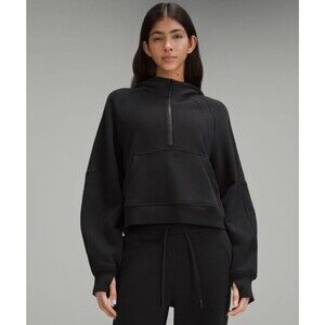 Lululemon Cropped Scuba Black XS/S